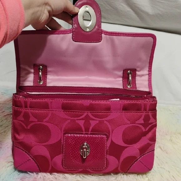 FIRM PRICE! Authentic Coach Y2K Pink/Fuschia Peyton Sateen Shoulder Bag Hangtag - Picture 8 of 16